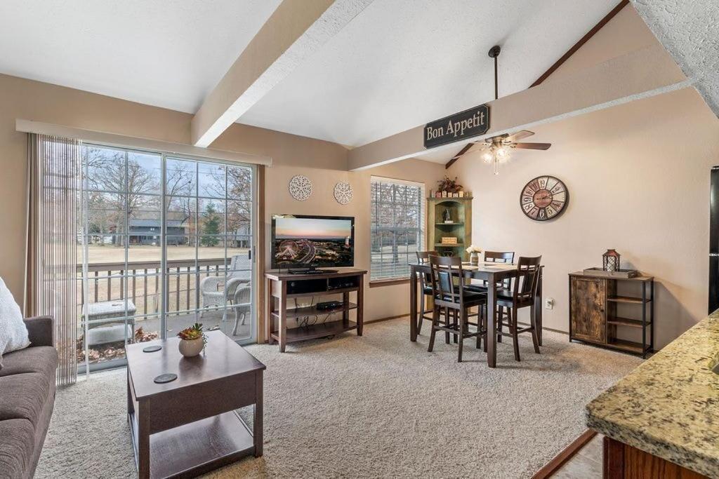 2 Bed 2 Bath Fall Creek Condo Бренсон Екстер'єр фото